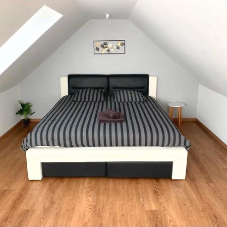 Loft Evasion , Parking Gratuit , 5 Min Auxerre Monéteau Exterior foto
